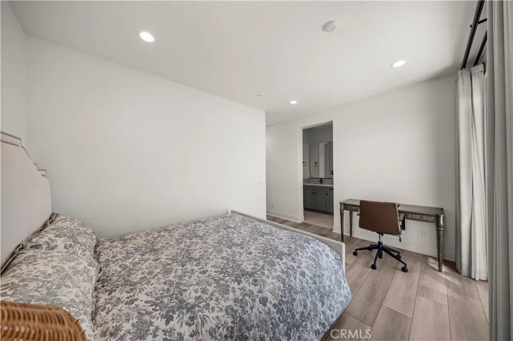18331 Creek Canyon Silverado, CA 92676