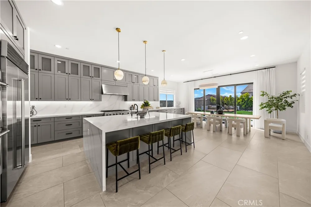 18331 Creek Canyon Silverado, CA 92676