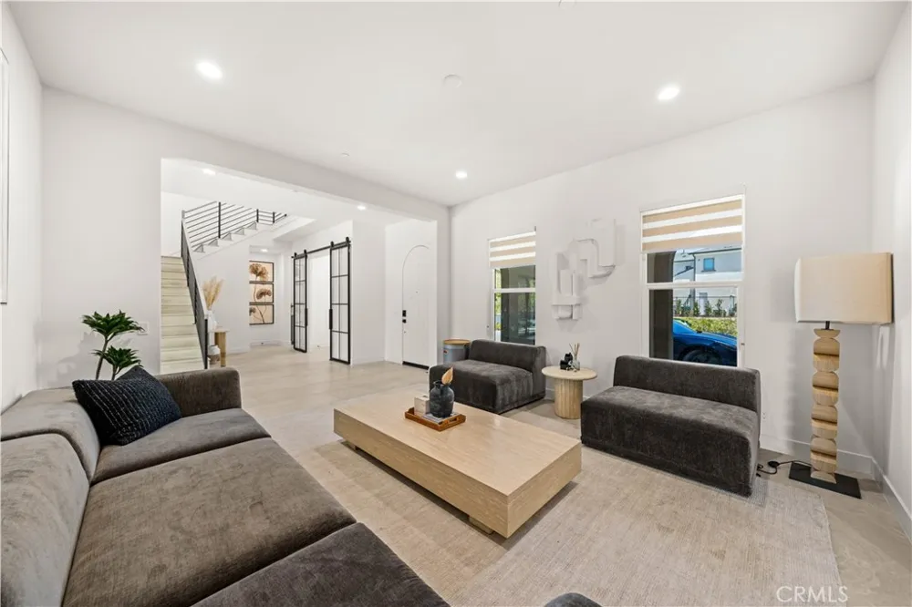 18331 Creek Canyon Silverado, CA 92676