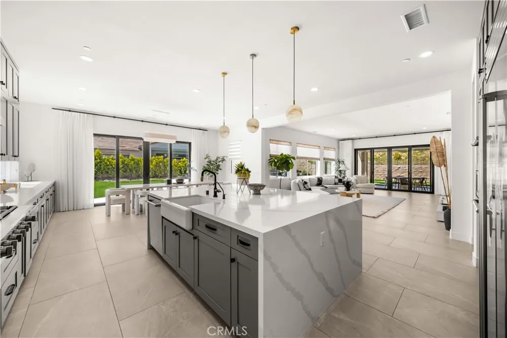 18331 Creek Canyon Silverado, CA 92676