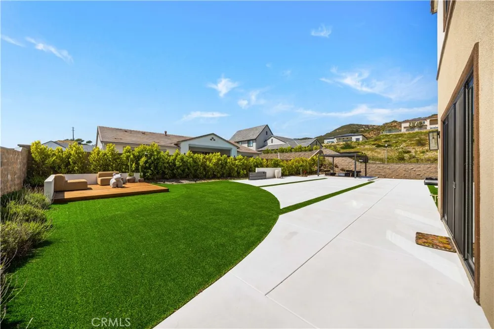 18331 Creek Canyon Silverado, CA 92676