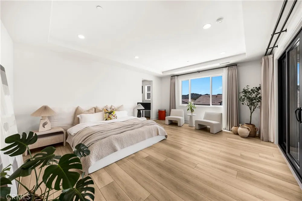 18331 Creek Canyon Silverado, CA 92676