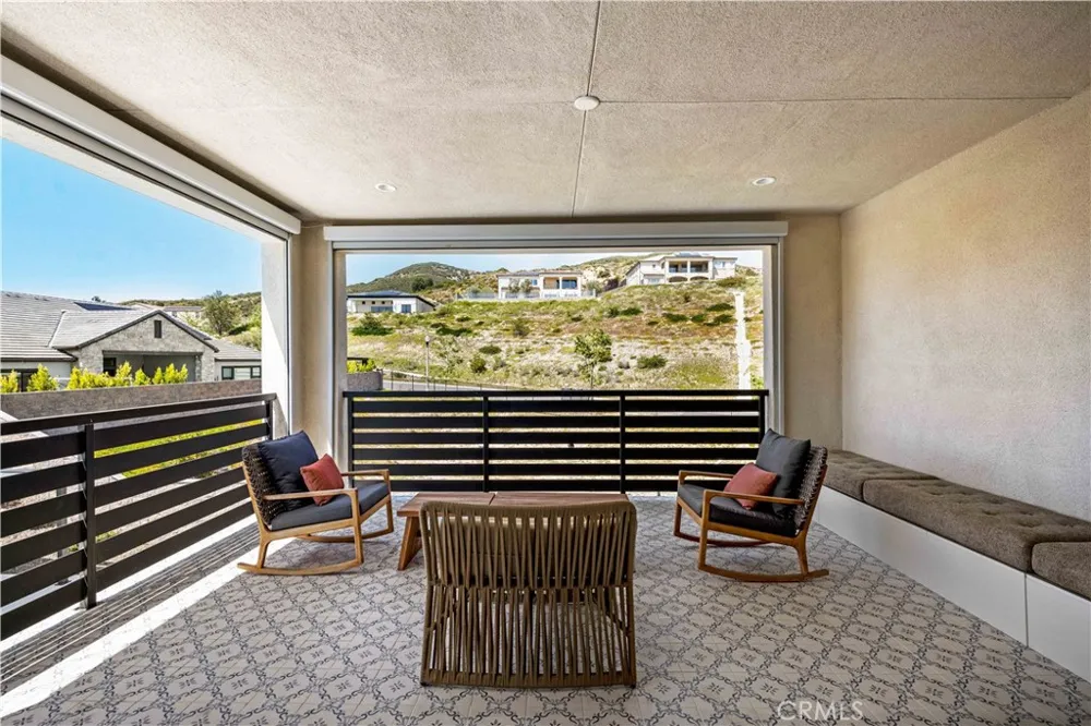 18331 Creek Canyon Silverado, CA 92676
