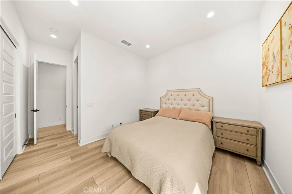 18331 Creek Canyon Silverado, CA 92676