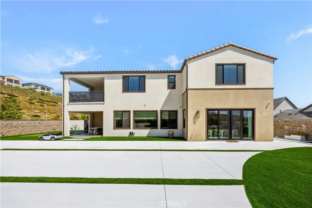 18331 Creek Canyon Silverado, CA 92676