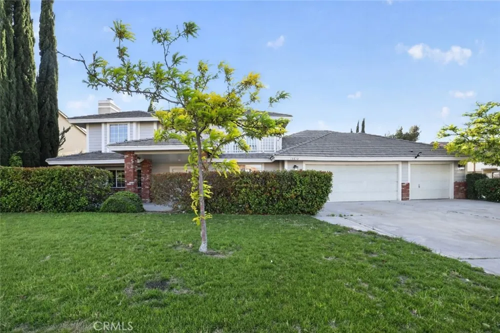 13610 Hidden Valley Road Victorville, CA 92395