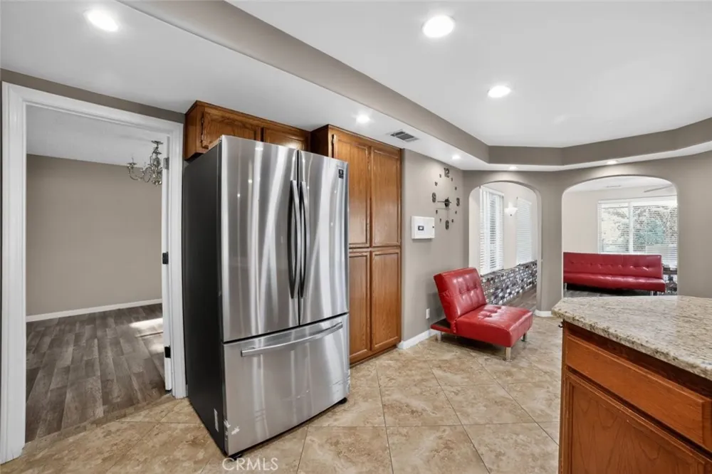 13610 Hidden Valley Road Victorville, CA 92395