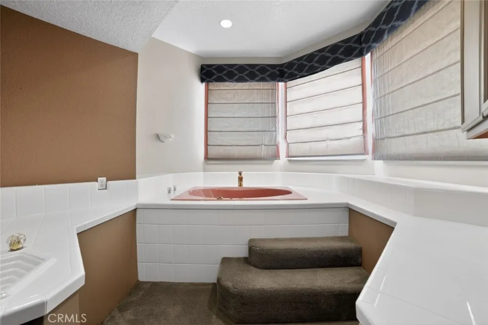 13610 Hidden Valley Road Victorville, CA 92395