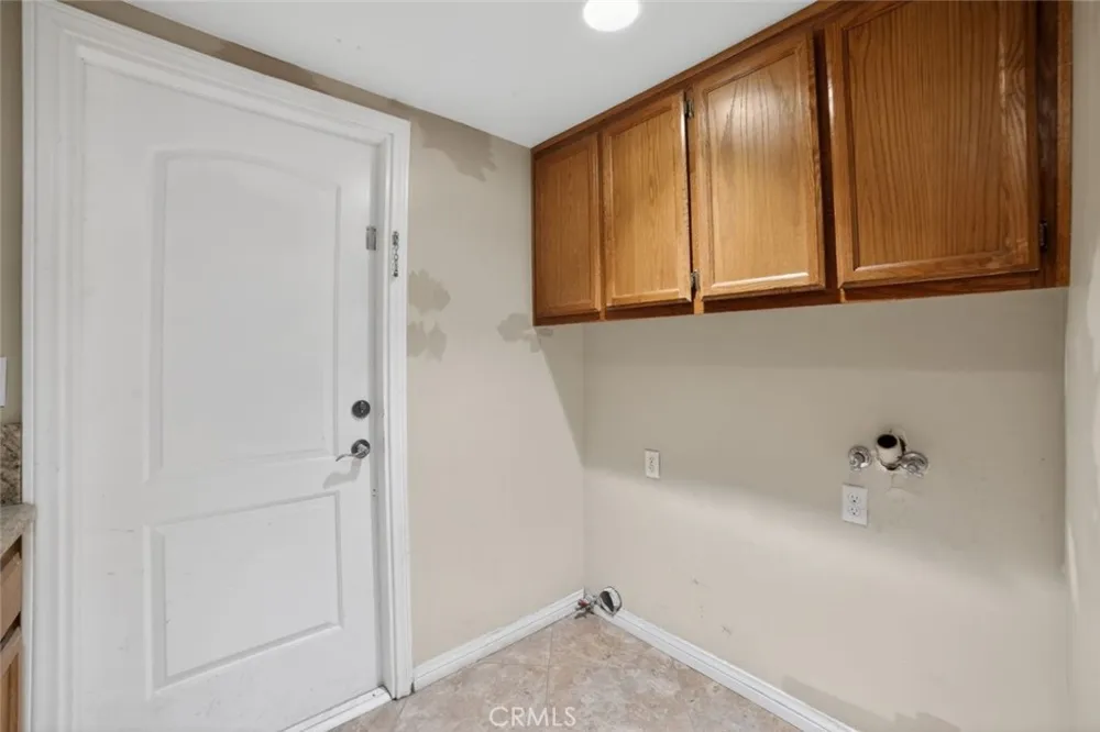 13610 Hidden Valley Road Victorville, CA 92395