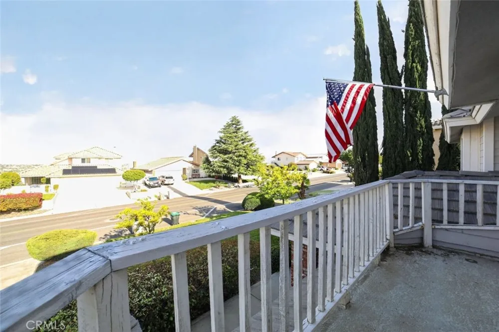 13610 Hidden Valley Road Victorville, CA 92395