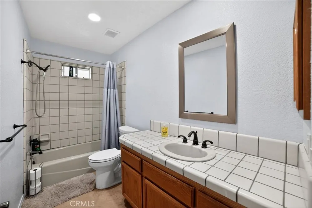 13610 Hidden Valley Road Victorville, CA 92395