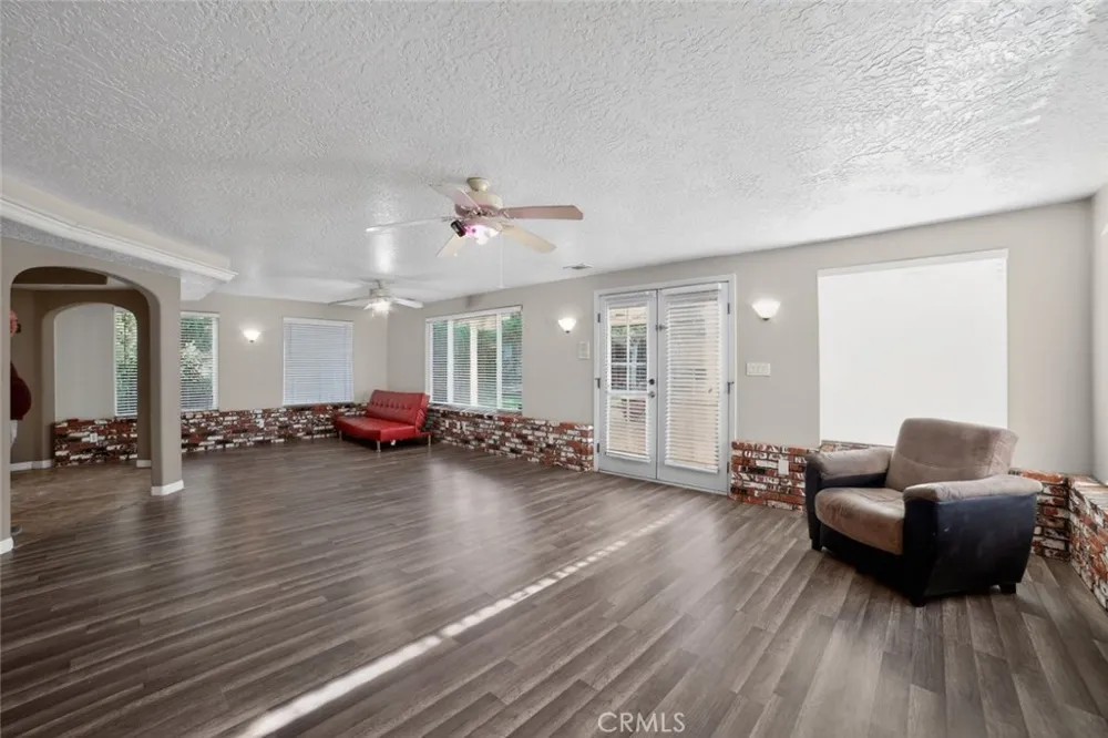 13610 Hidden Valley Road Victorville, CA 92395