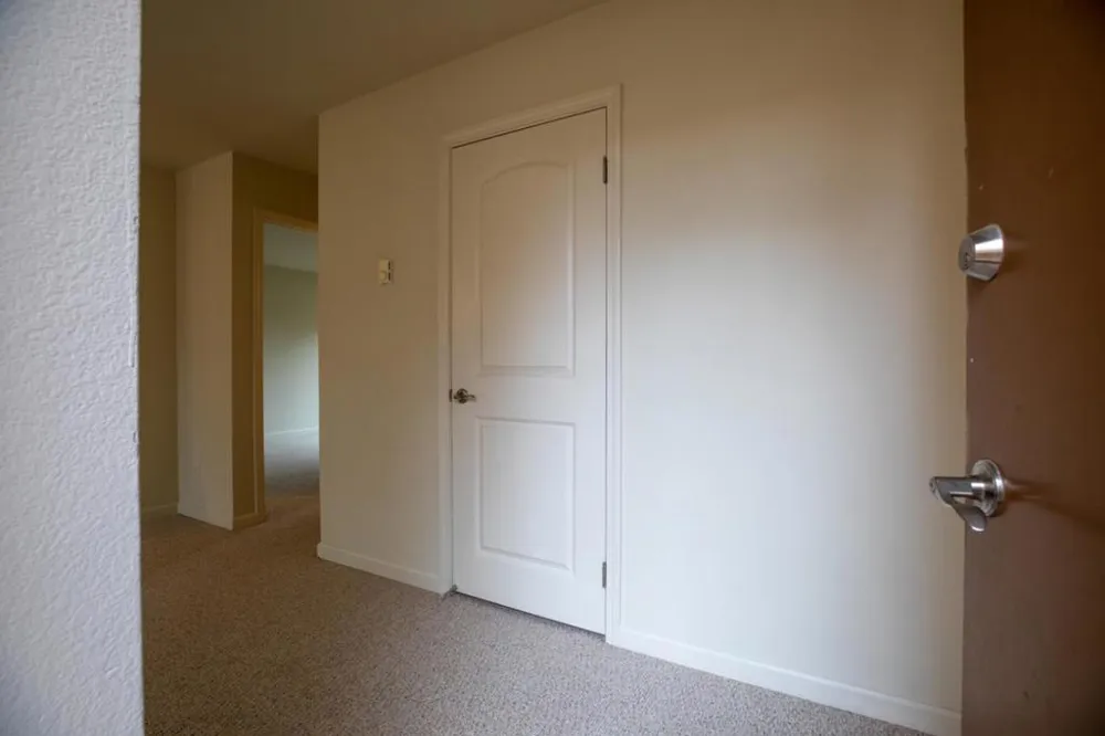 300 Glenwood Circle #258 Monterey, CA 93940