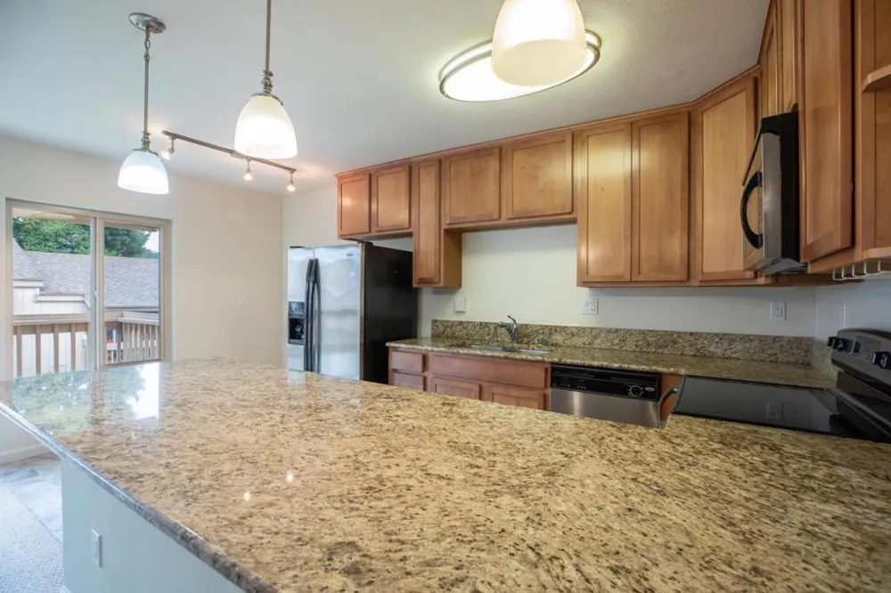 300 Glenwood Circle #258 Monterey, CA 93940
