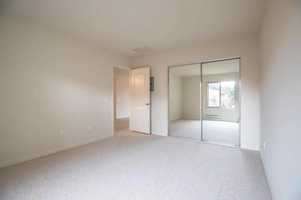300 Glenwood Circle #258 Monterey, CA 93940