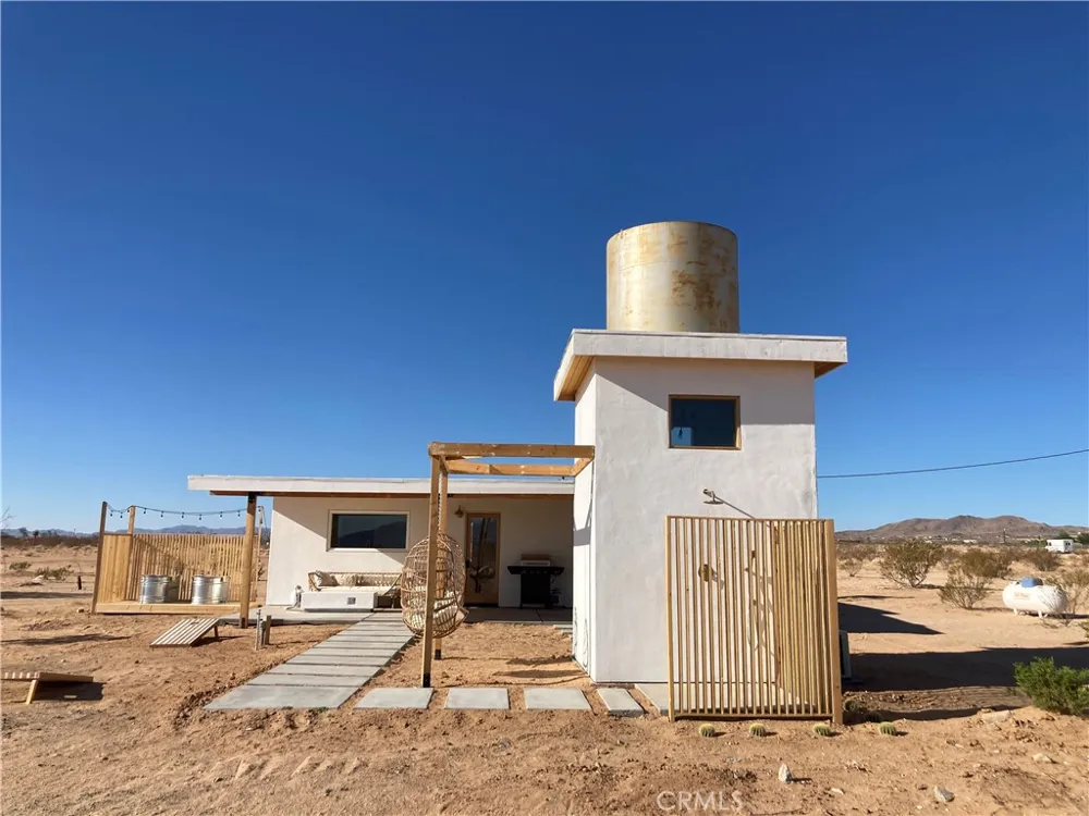 60654 Mitch Lane Landers, CA 92285
