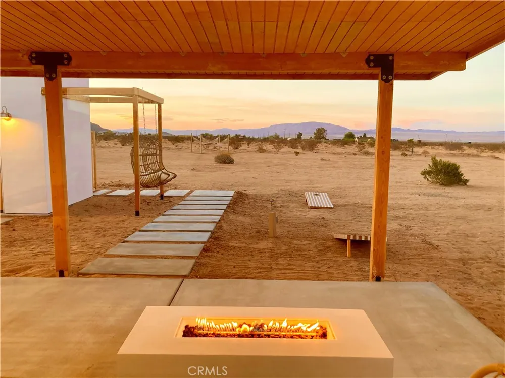 60654 Mitch Lane Landers, CA 92285