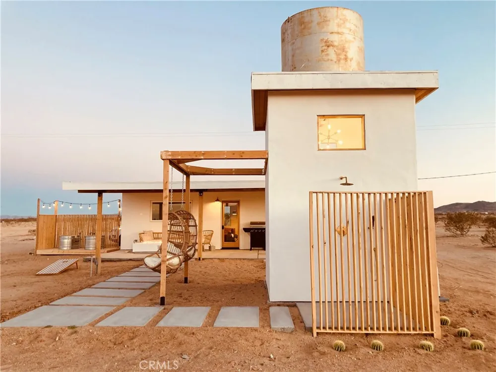 60654 Mitch Lane Landers, CA 92285