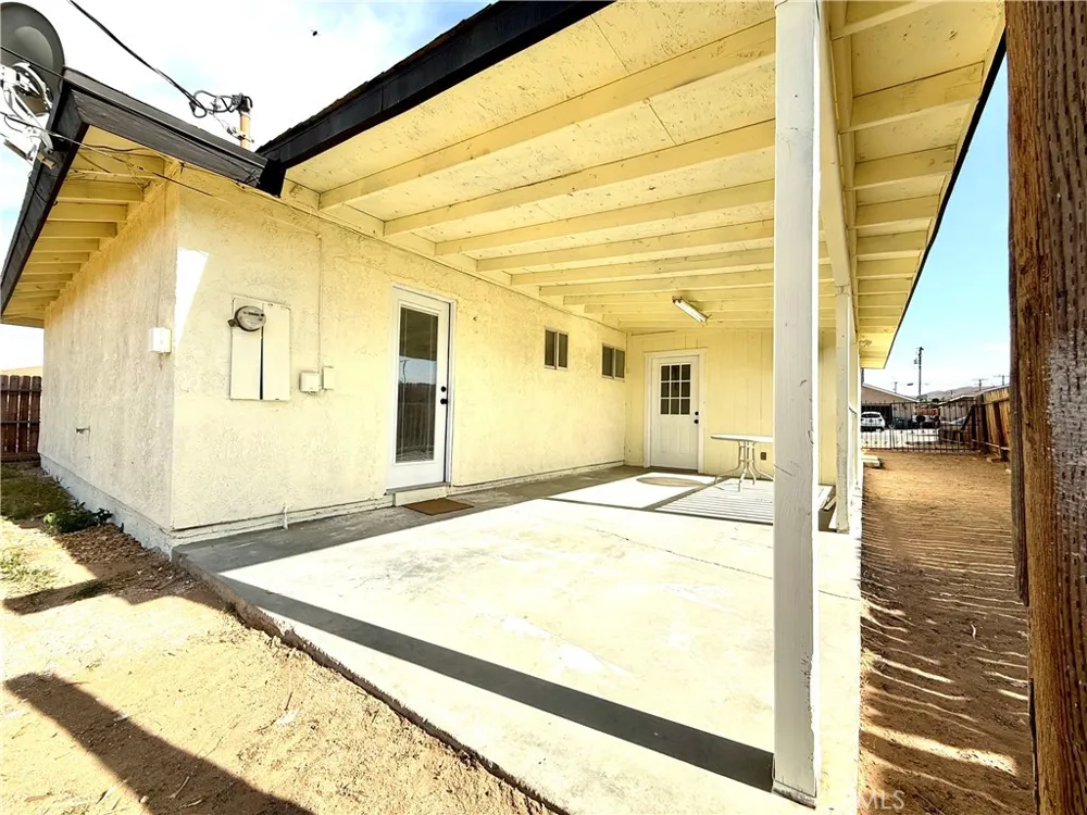 930 W Franklin Avenue Ridgecrest, CA 93555