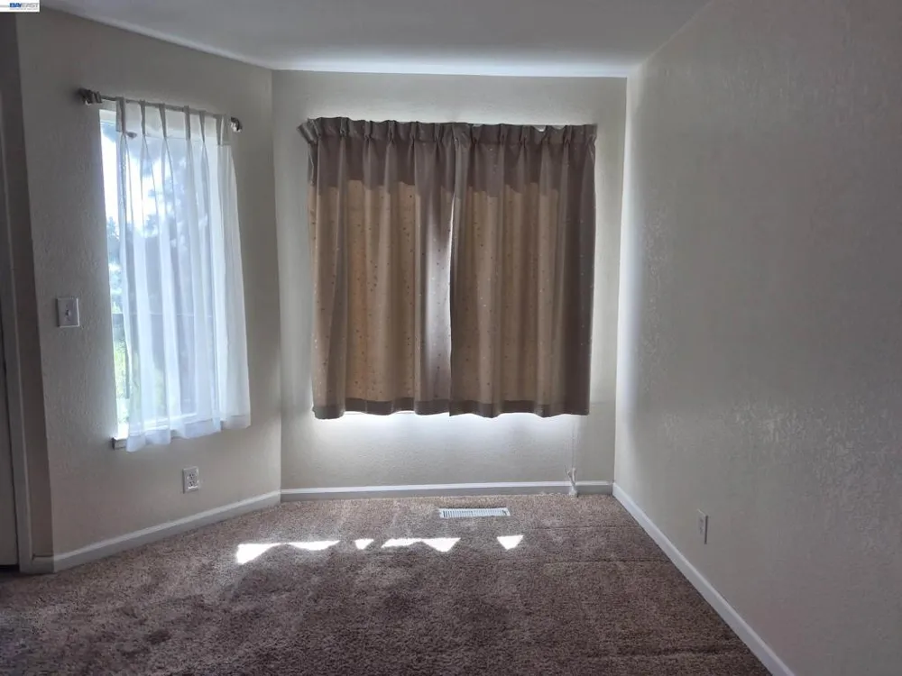20980 BIRCH #C Hayward, CA 94541