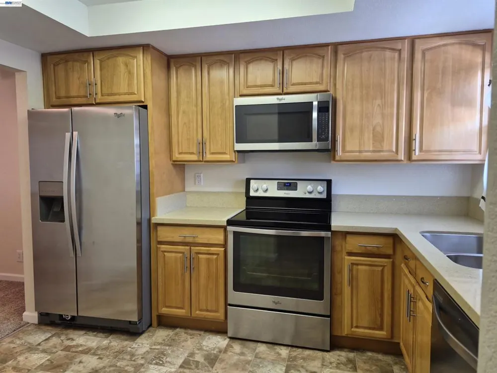 20980 BIRCH #C Hayward, CA 94541