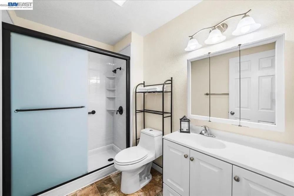 20980 BIRCH #C Hayward, CA 94541
