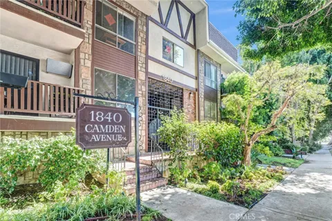 1840 Camden #202