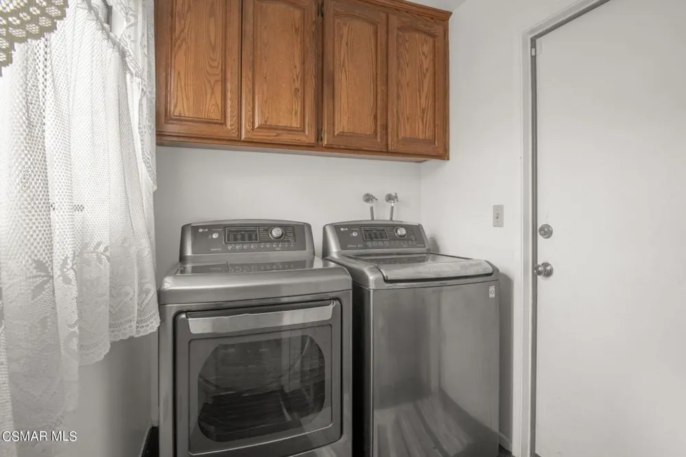 642 Wendy Drive Newbury Park, CA 91320