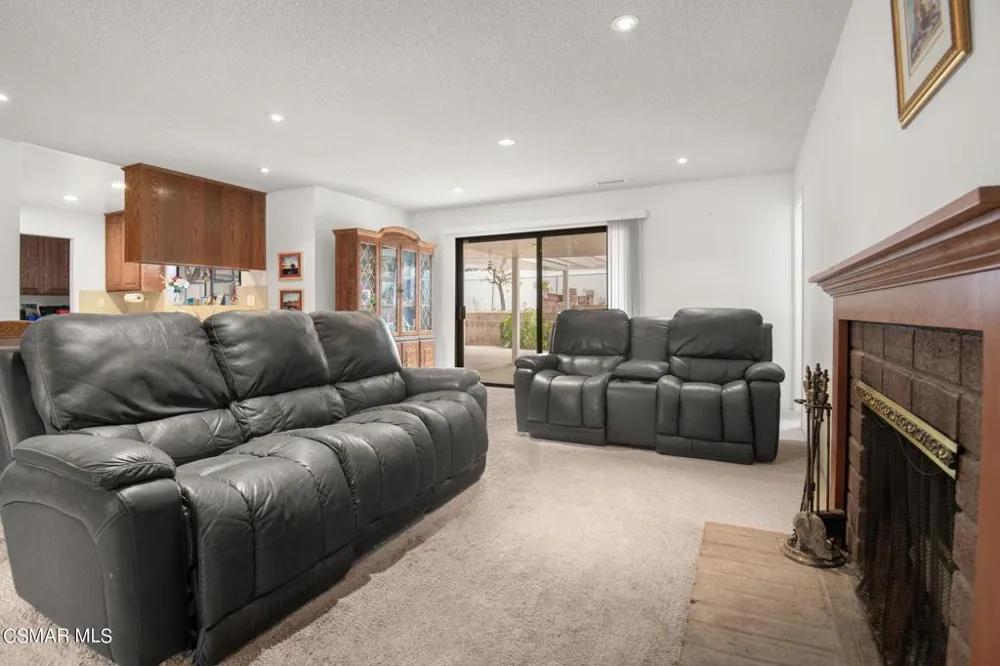 642 Wendy Drive Newbury Park, CA 91320
