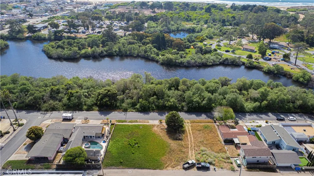 1157 Norswing Oceano, CA 93445