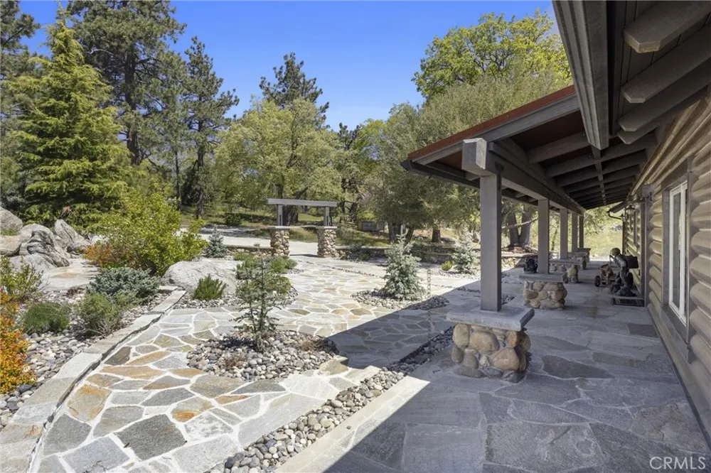 27241 Deertrail Drive Tehachapi, CA 93561