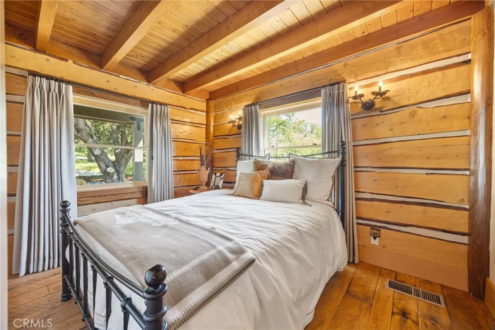 27241 Deertrail Drive Tehachapi, CA 93561