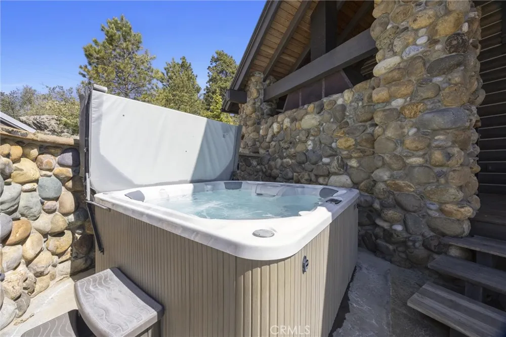 27241 Deertrail Drive Tehachapi, CA 93561