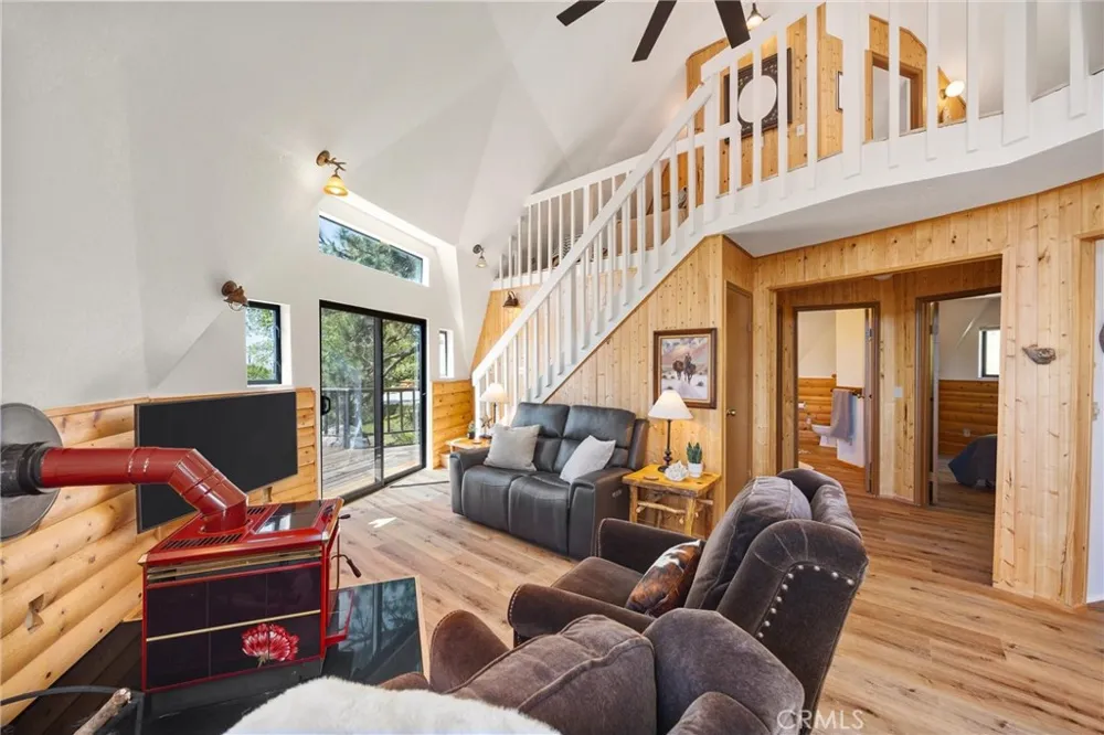 27241 Deertrail Drive Tehachapi, CA 93561