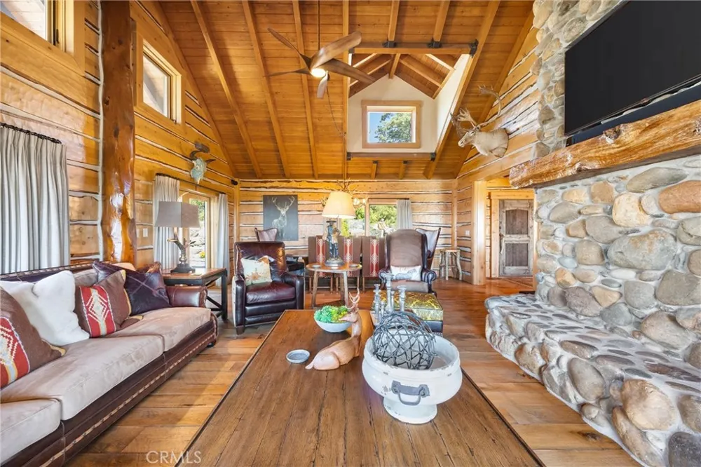 27241 Deertrail Drive Tehachapi, CA 93561