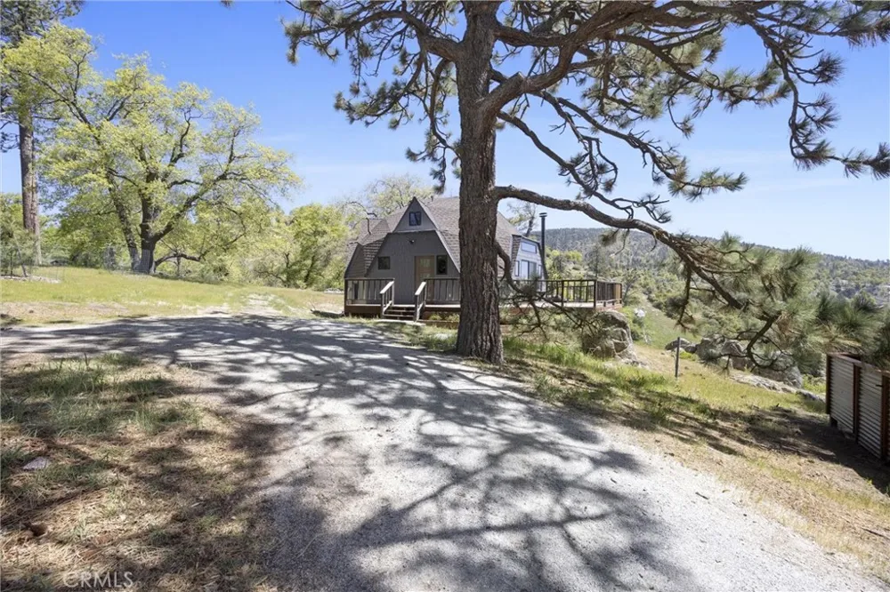 27241 Deertrail Drive Tehachapi, CA 93561