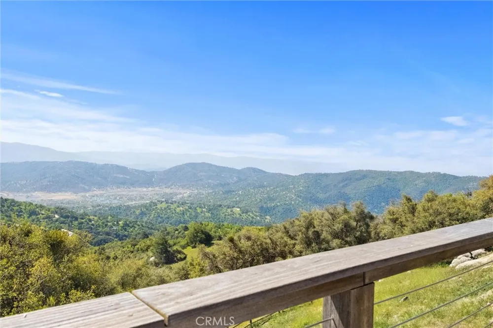 27241 Deertrail Drive Tehachapi, CA 93561