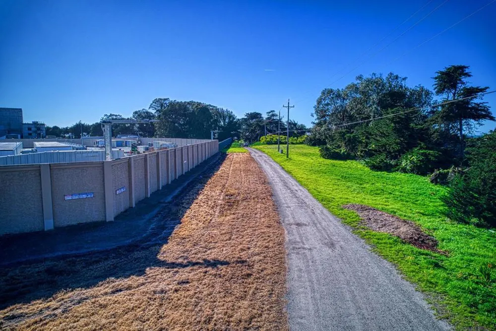 7201 Ca-1 Moss Landing, CA 95039