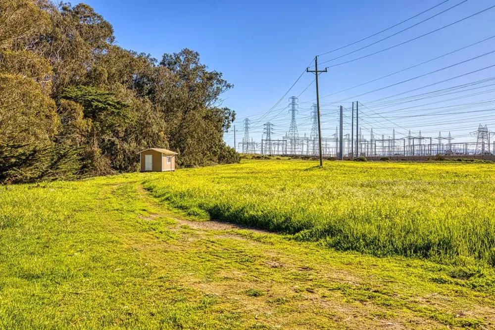7201 Ca-1 Moss Landing, CA 95039