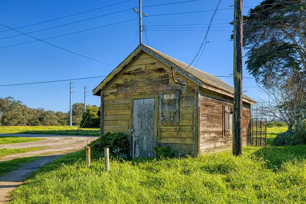 7201 Ca-1 Moss Landing, CA 95039