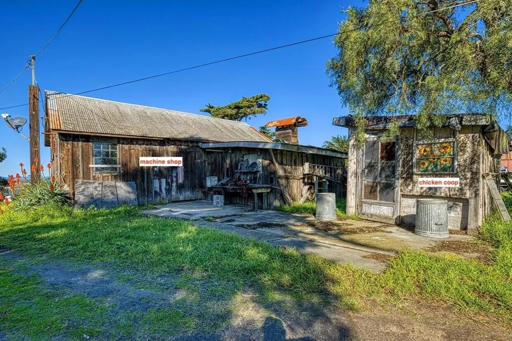7201 Ca-1 Moss Landing, CA 95039