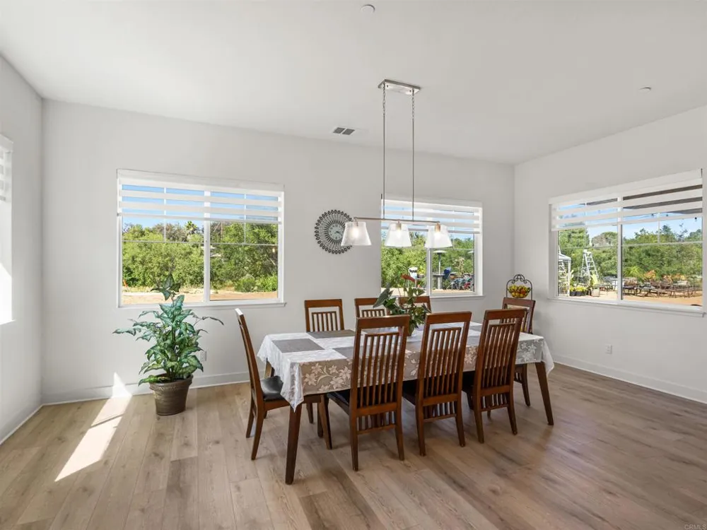 29527 Viking View Lane Valley Center, CA 92082