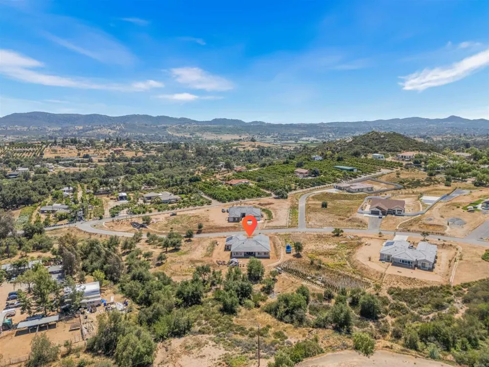 29527 Viking View Lane Valley Center, CA 92082