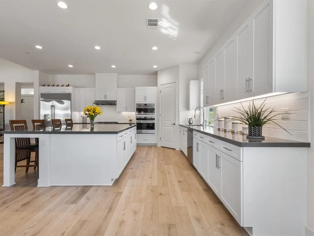 29527 Viking View Lane Valley Center, CA 92082