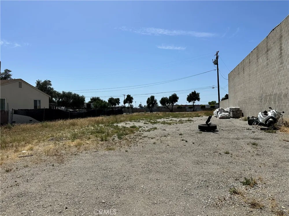 Fremontia Fontana, CA 92335