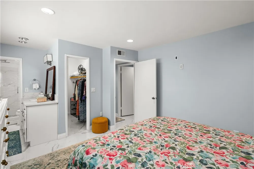 805 Ocean #4 Seal Beach, CA 90740