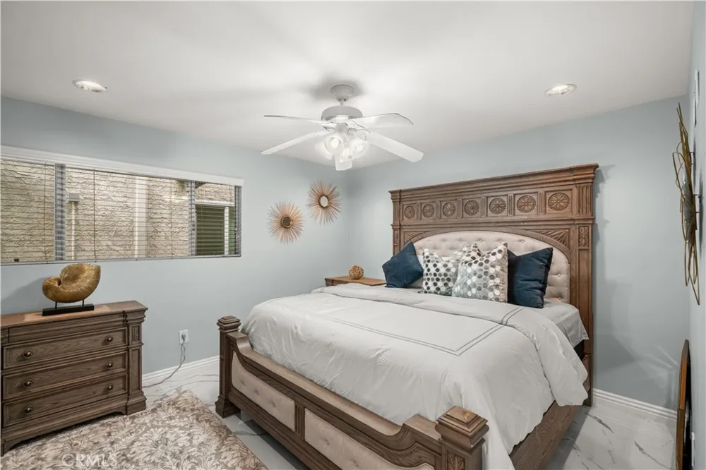 805 Ocean #4 Seal Beach, CA 90740