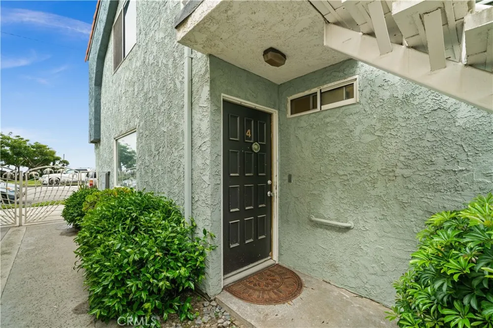 805 Ocean #4 Seal Beach, CA 90740