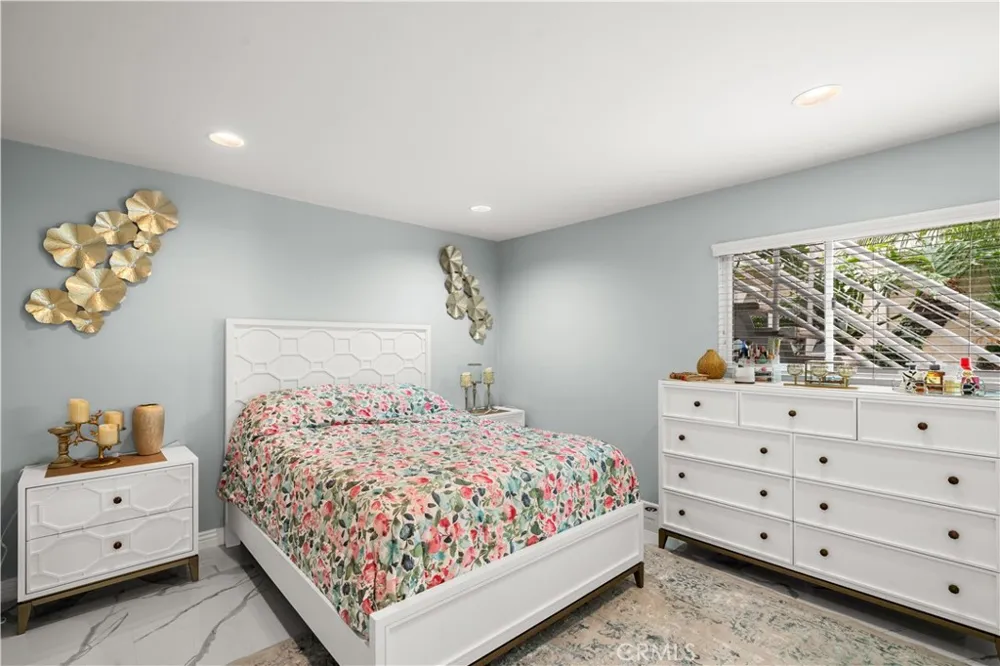 805 Ocean #4 Seal Beach, CA 90740
