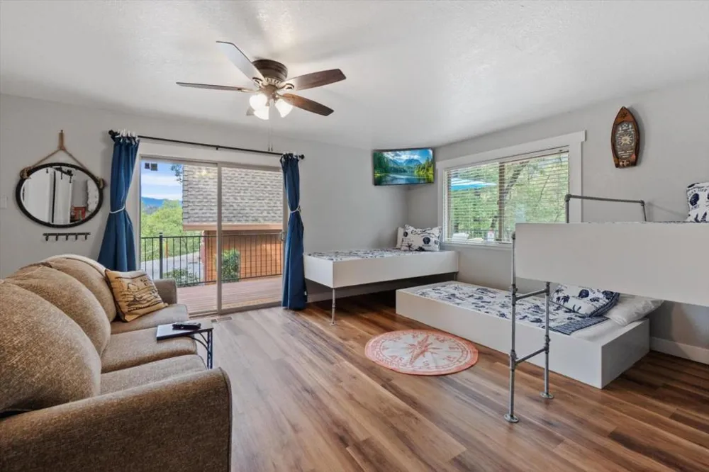 19754 Solus Campground Road Lakehead, CA 96051